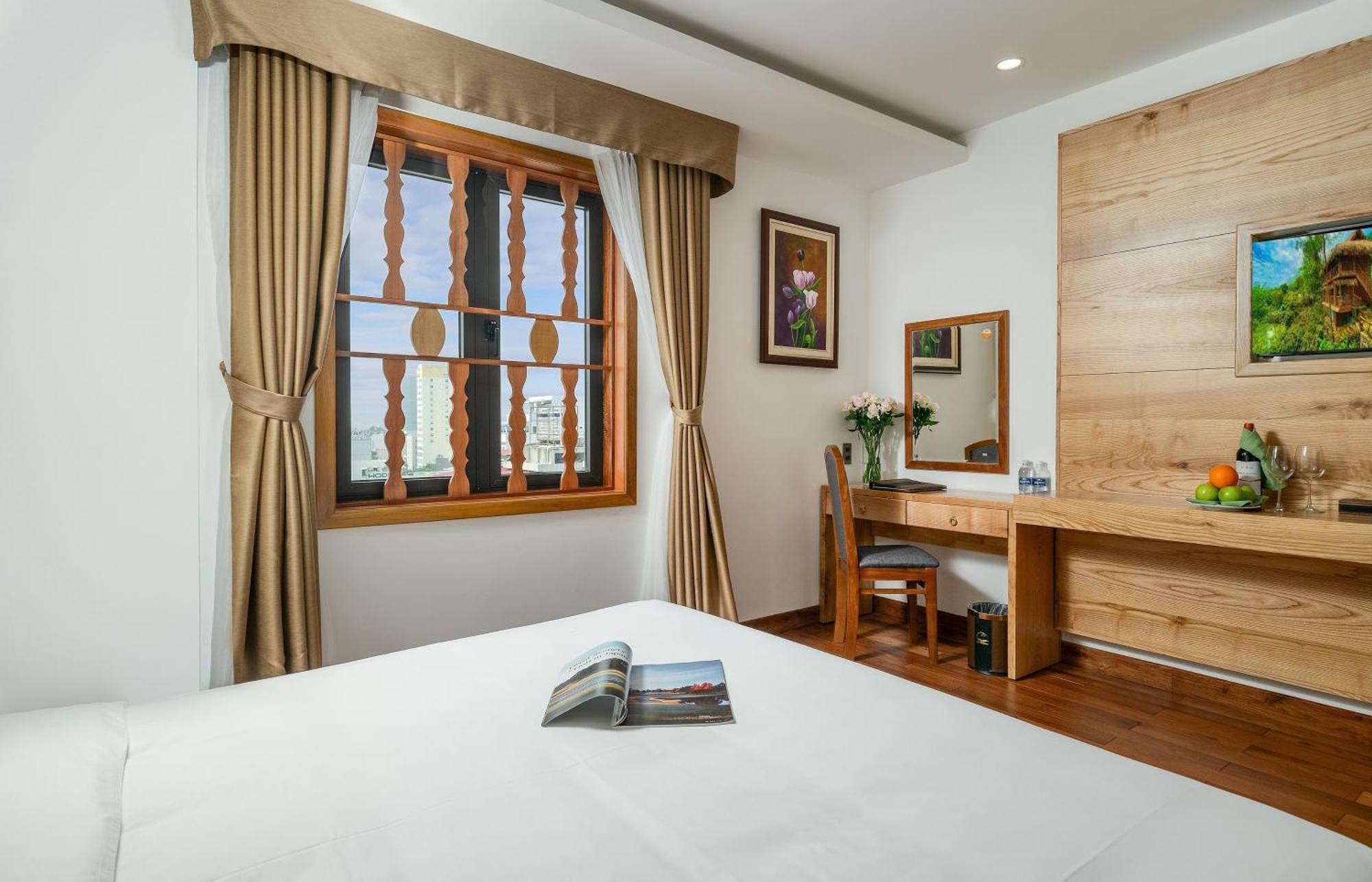 Khách sạn Khách Sạn&spa Sunny Ocean